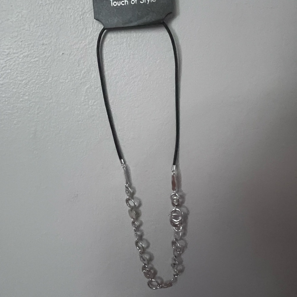 Elegant Silver Chain Necklace